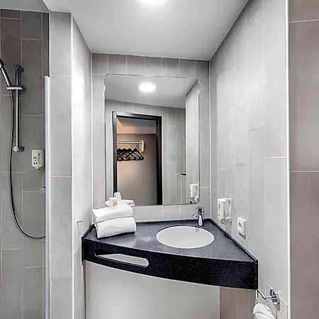 Duesseldorf-ratingen 호텔 3*