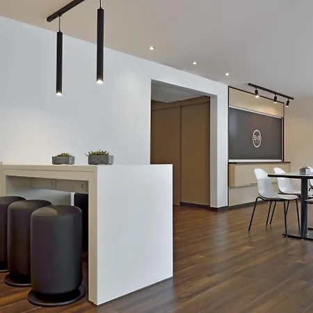 Duesseldorf-ratingen 3* Ratingen